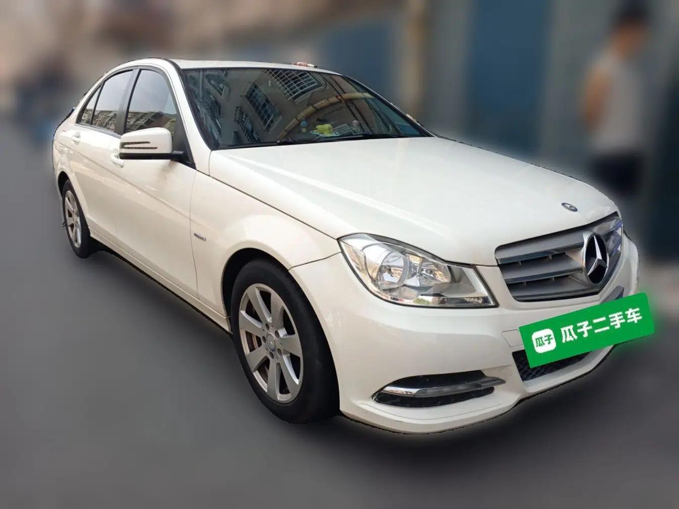 Mercedes-Benz C-Class 2011 C 180K Classic model — миниатюра 3