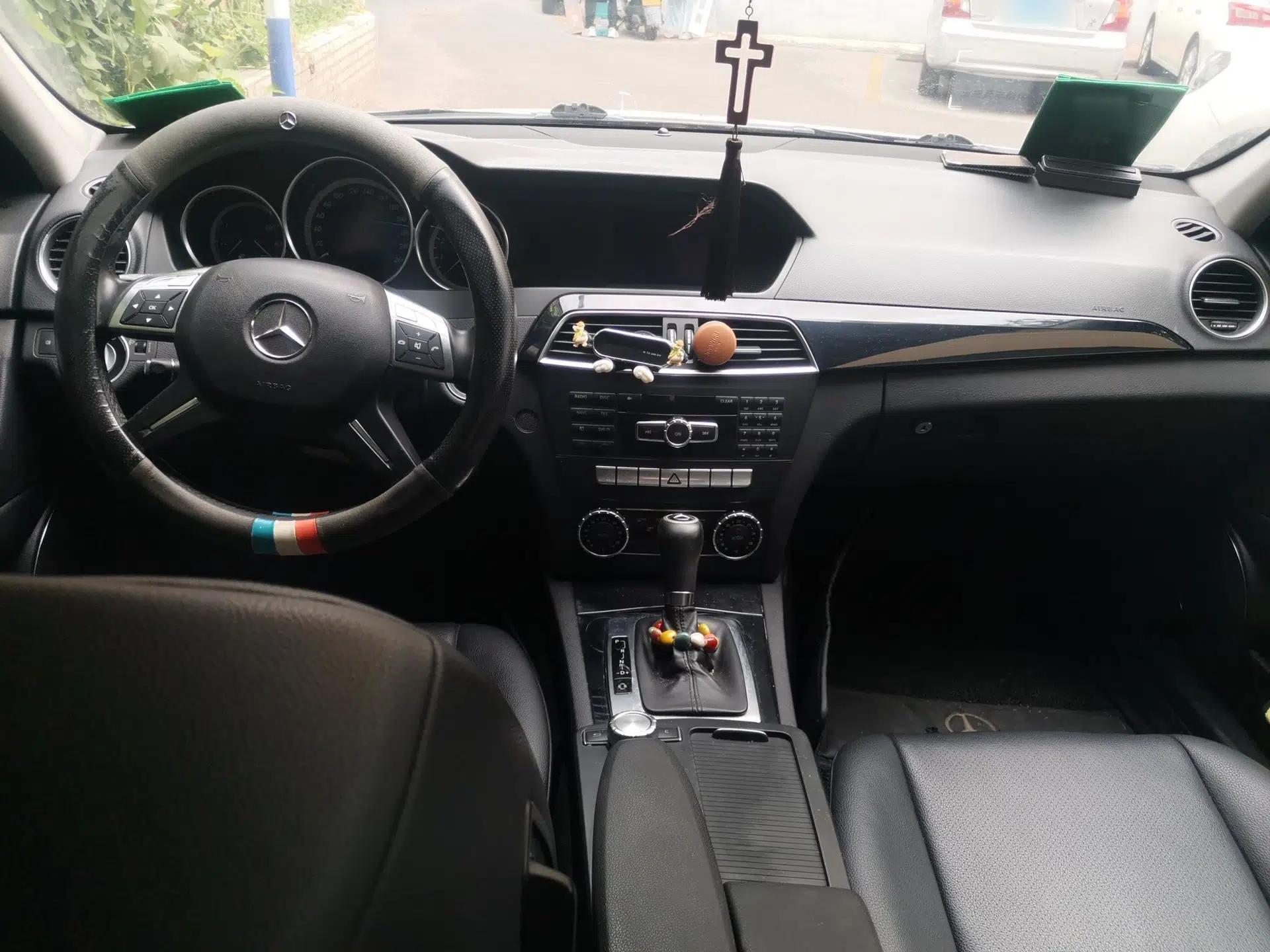 Mercedes-Benz C-Class 2013 C 180 CGI Classic — миниатюра 9