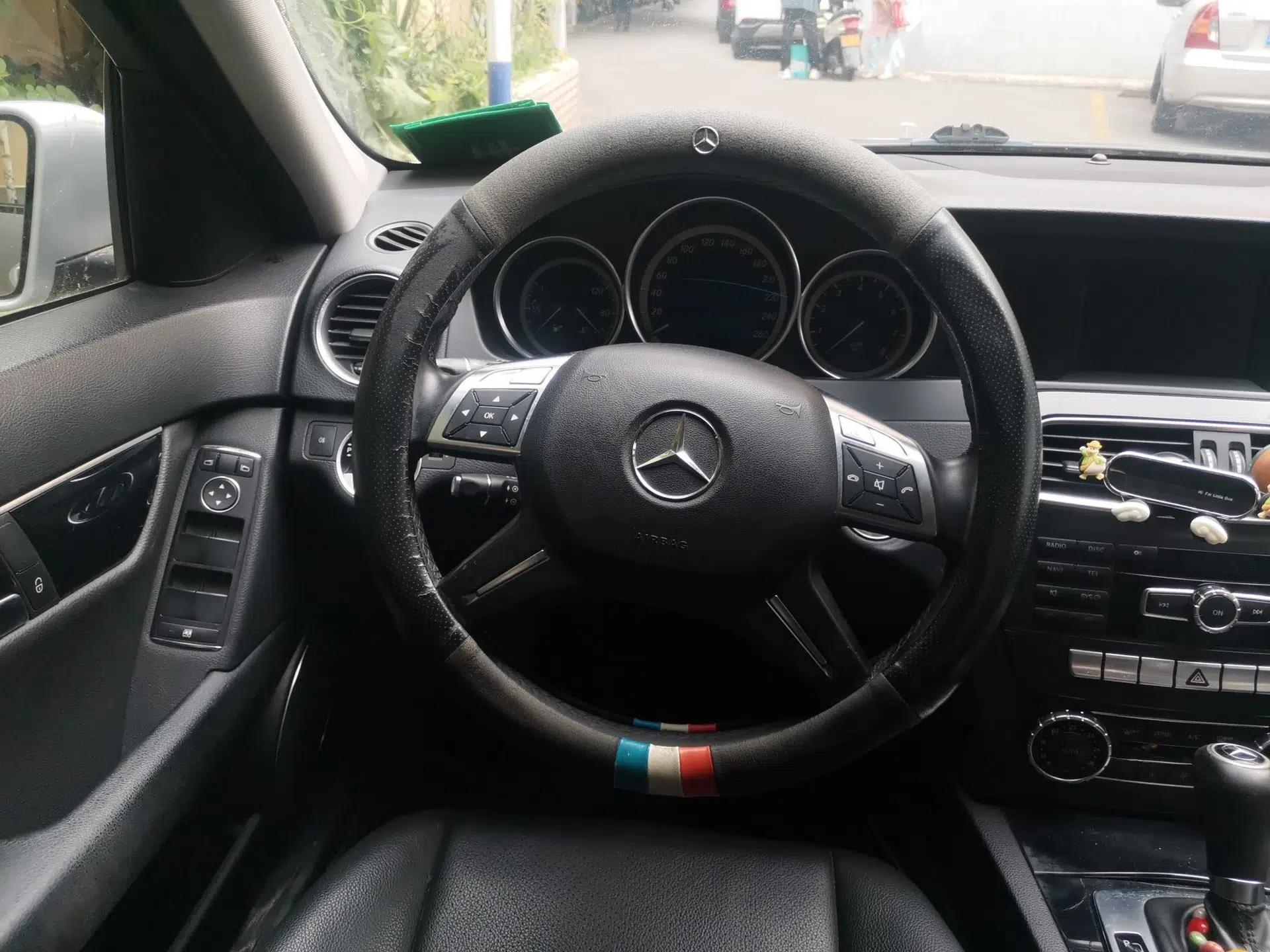 Mercedes-Benz C-Class 2013 C 180 CGI Classic — миниатюра 10