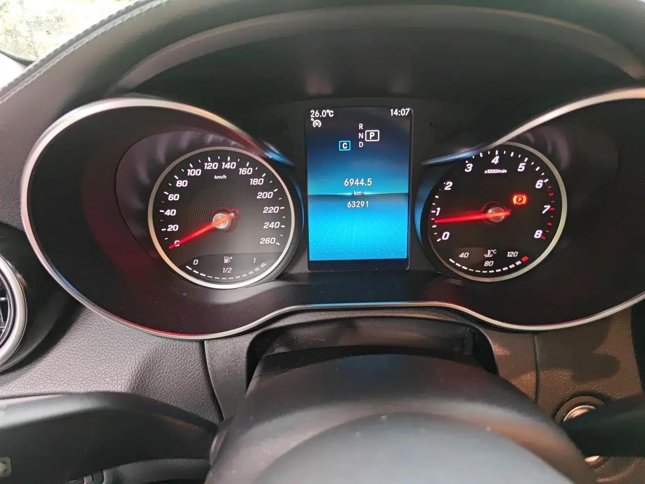 Mercedes-Benz C-Class 2019 C 180 L Fashion Edition Sport Version — миниатюра 11