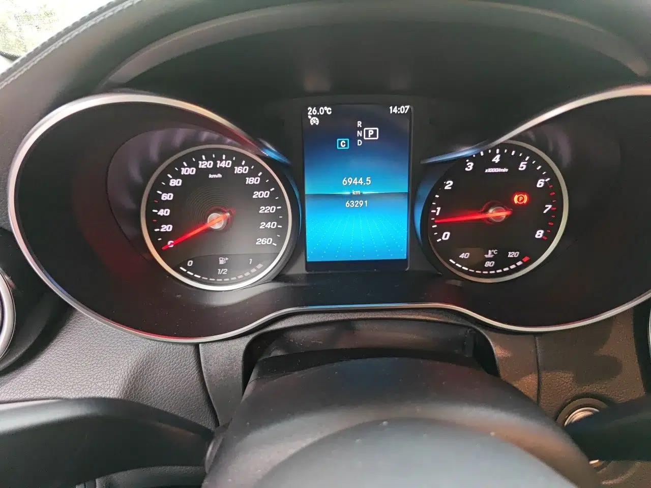 Mercedes-Benz C-Class 2019 C 180 L Fashion Edition Sport Version — миниатюра 12