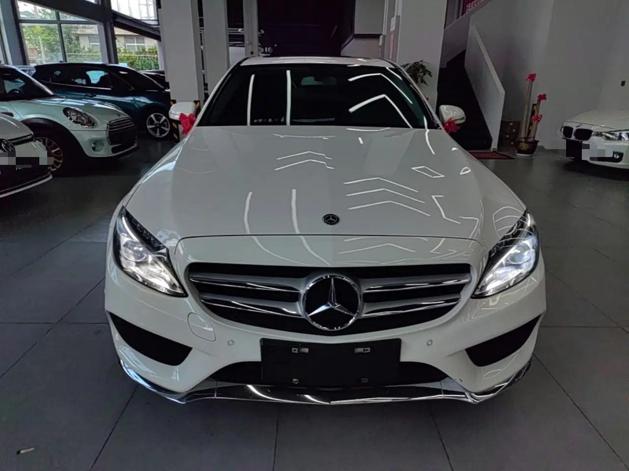 Mercedes-Benz C-Class 2018 C 180 L Fashion Edition Sport Version — миниатюра 2