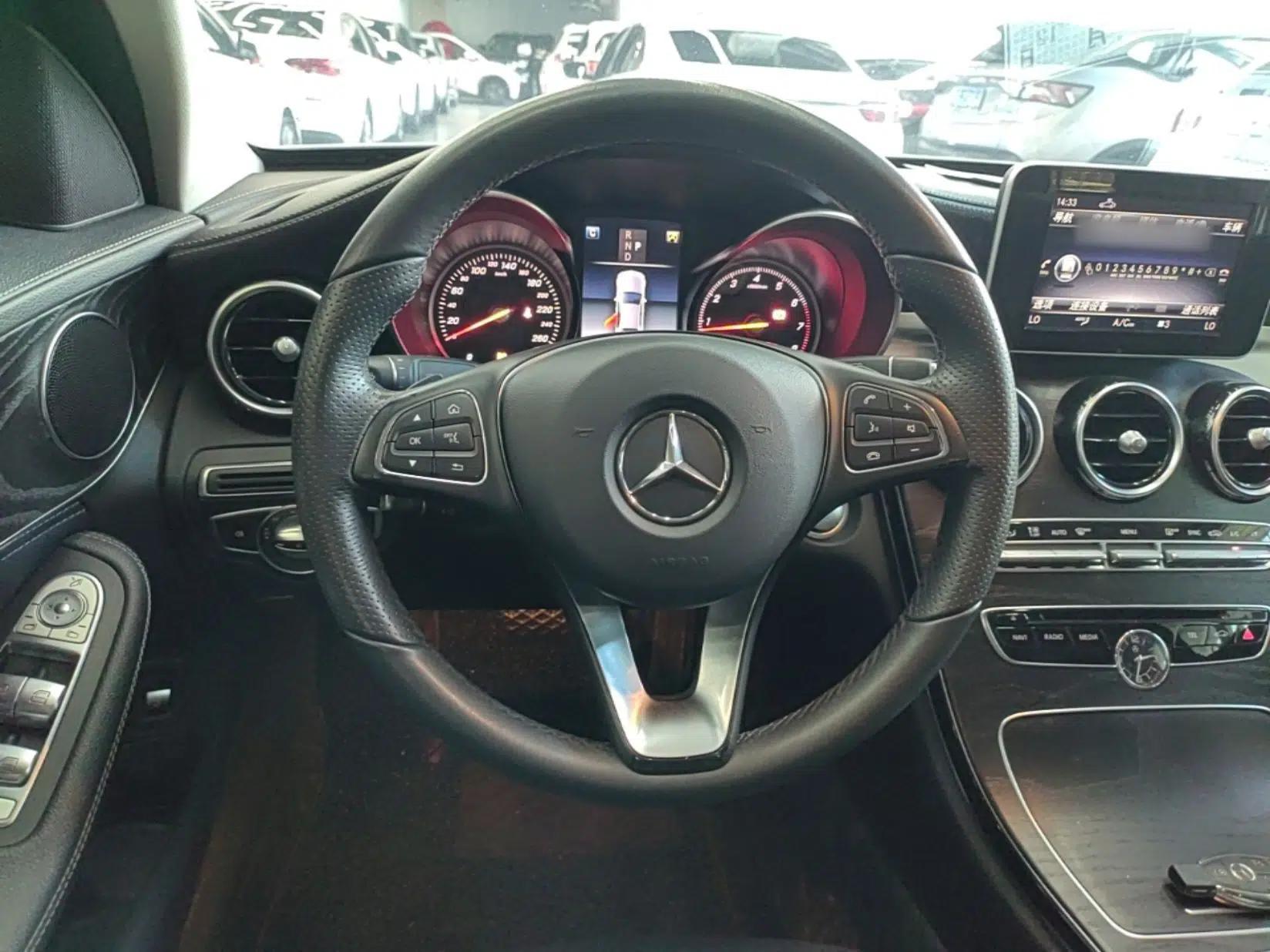 Mercedes-Benz C-Class 2018 C 180 L Fashion Edition Sport Version — миниатюра 13