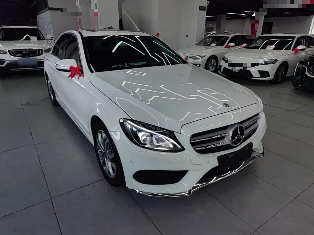 Mercedes-Benz C-Class 2018 C 180 L Fashion Edition Sport Version — миниатюра 3