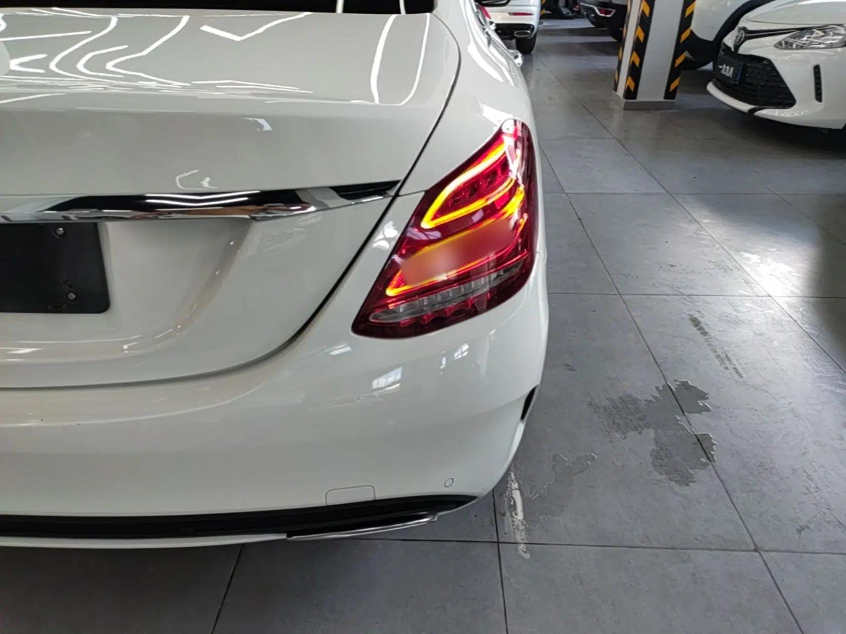 Mercedes-Benz C-Class 2018 C 180 L Fashion Edition Sport Version — миниатюра 9