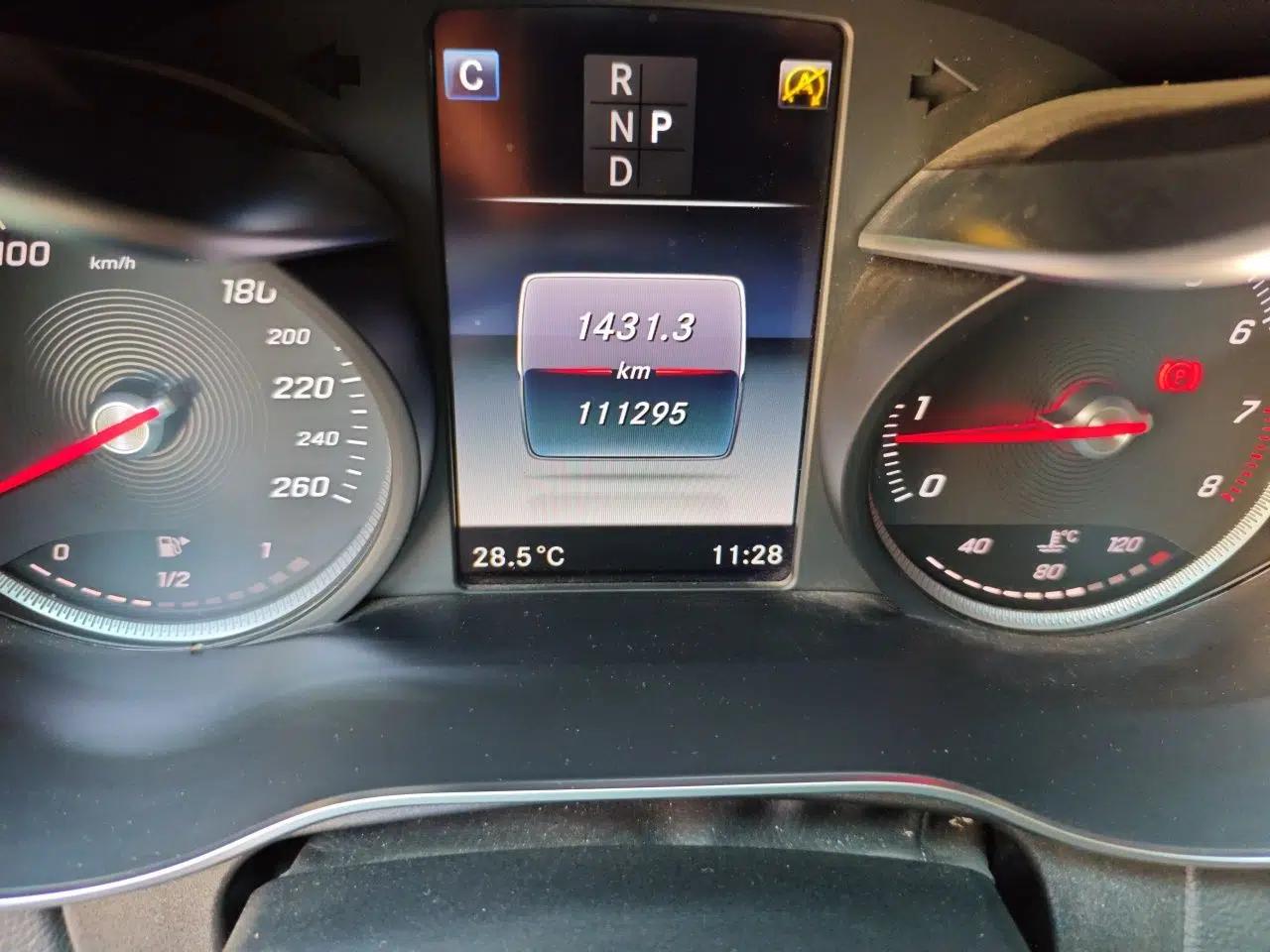 Mercedes-Benz C-Class 2018 C 200 L Sport Edition Achievement Special Edition — миниатюра 16