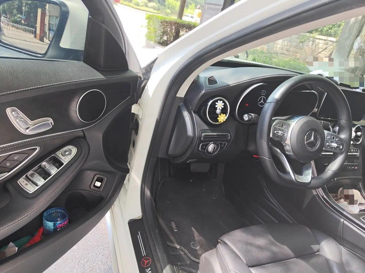 Mercedes-Benz C-Class 2020 C 200 L Fashion Edition Sport Version — миниатюра 16