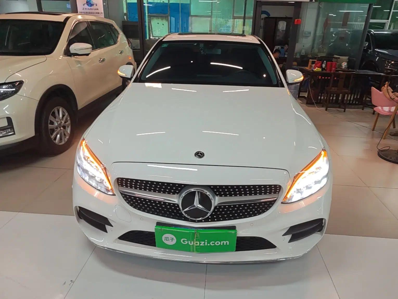 Mercedes-Benz C-Class 2019 C 180 L Fashion Edition Sport Version — миниатюра 2
