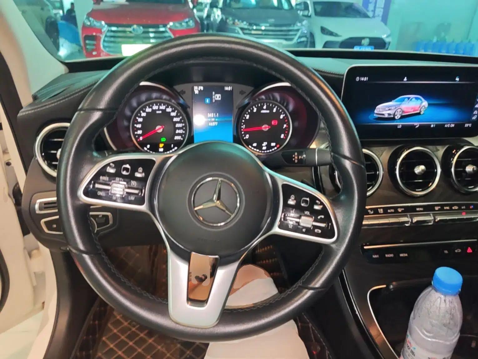 Mercedes-Benz C-Class 2019 C 180 L Fashion Edition Sport Version — миниатюра 18