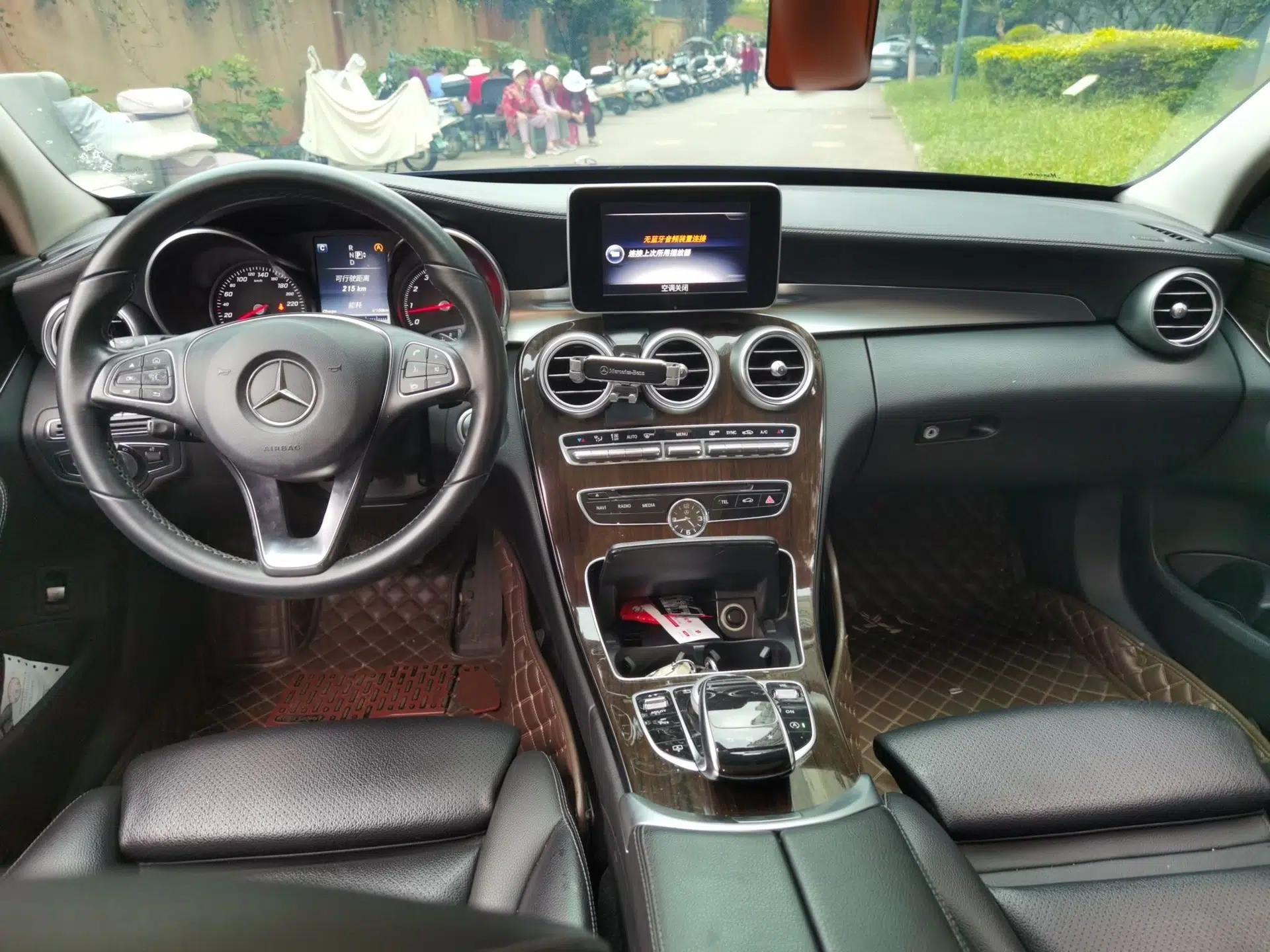 Mercedes-Benz C-Class 2015 C 200 L — миниатюра 9