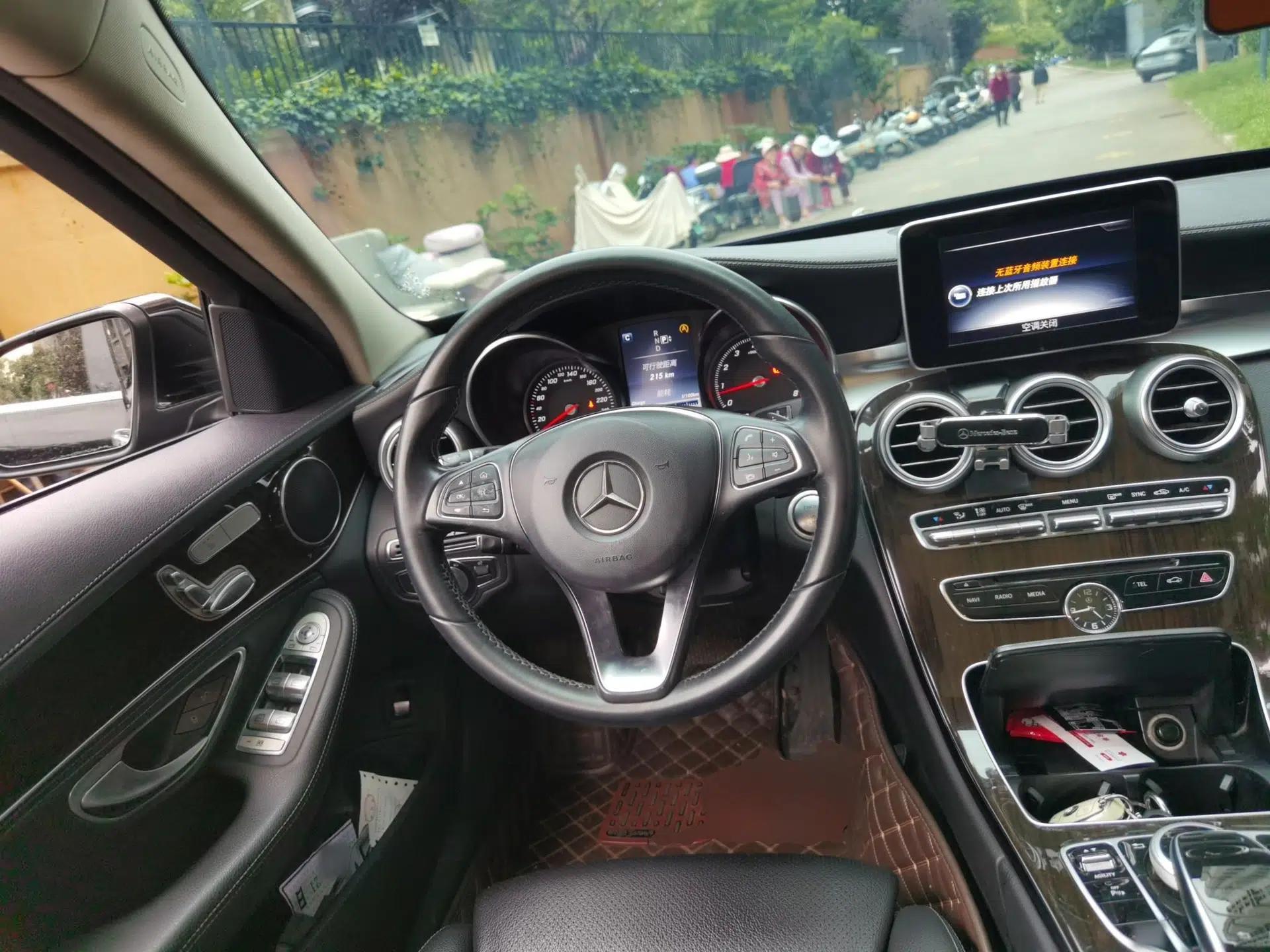 Mercedes-Benz C-Class 2015 C 200 L — миниатюра 10