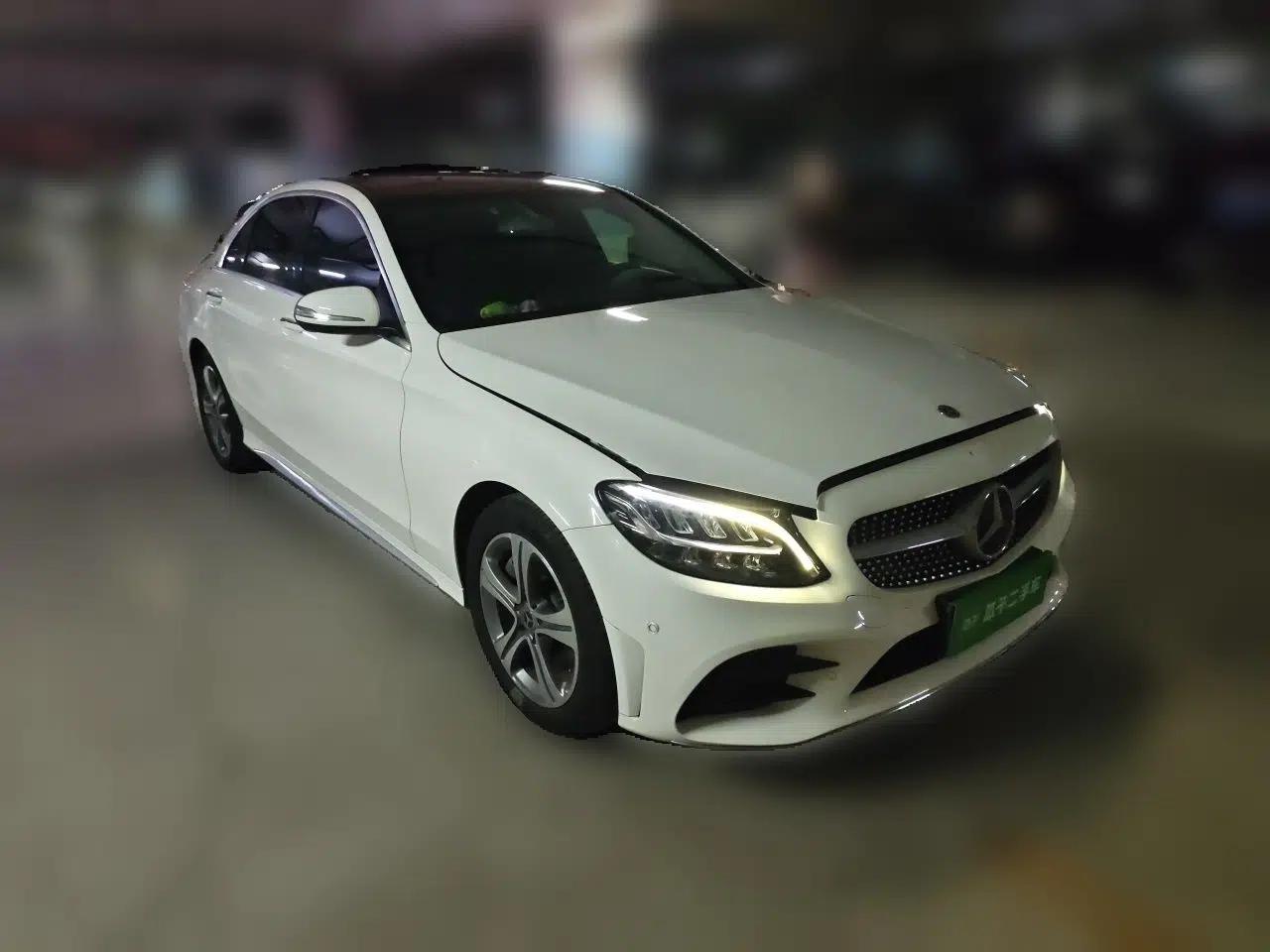 Mercedes-Benz C-Class 2019 Restyled C 260 L Sport Edition — миниатюра 3