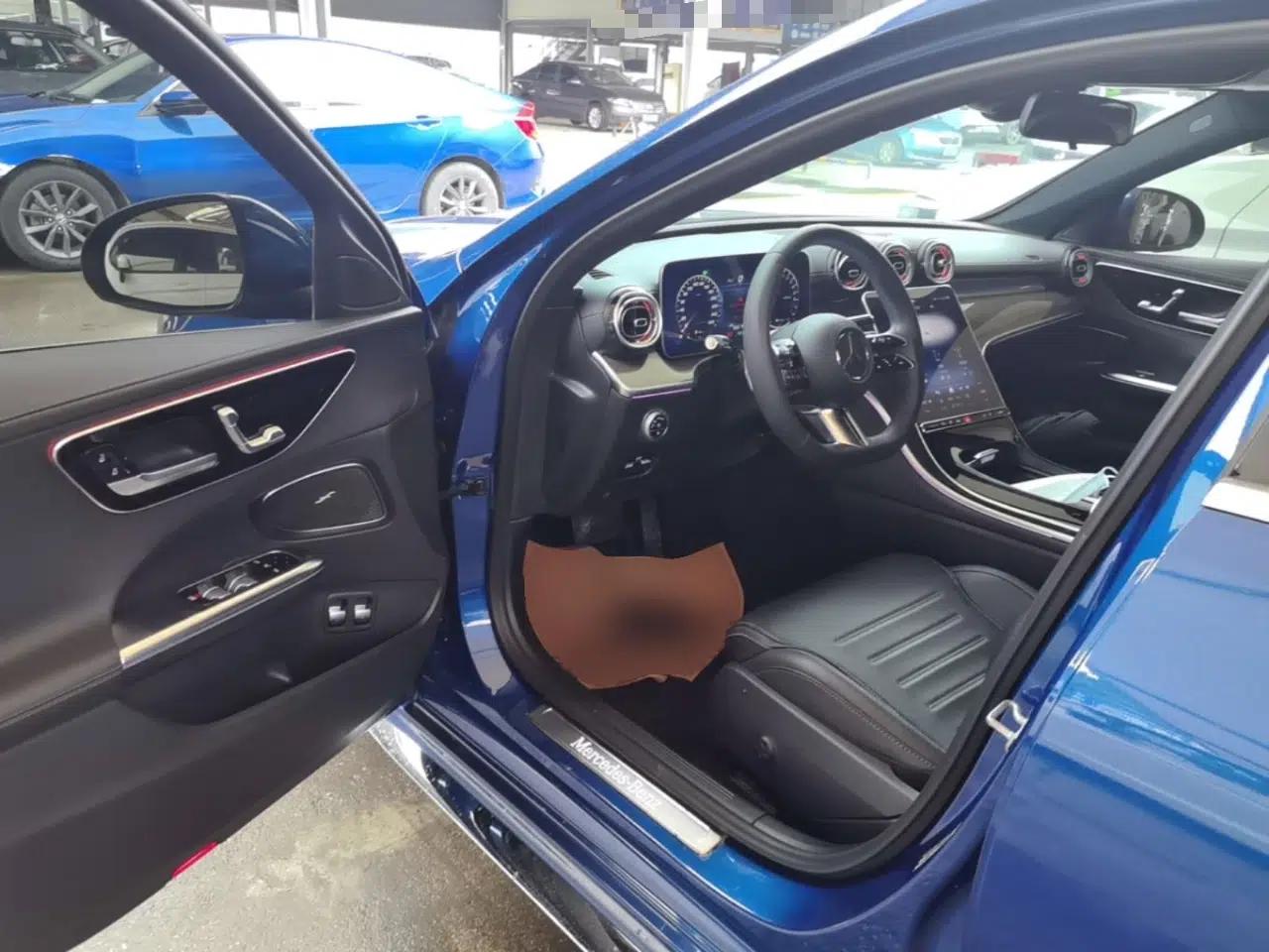 Mercedes-Benz C-Class New Energy 2023 C 350 eL — миниатюра 24