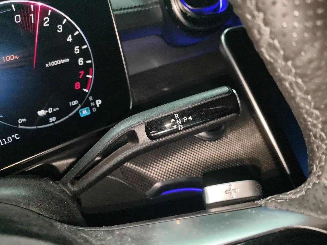 Mercedes-Benz C-Class New Energy 2023 C 350 eL — миниатюра 14