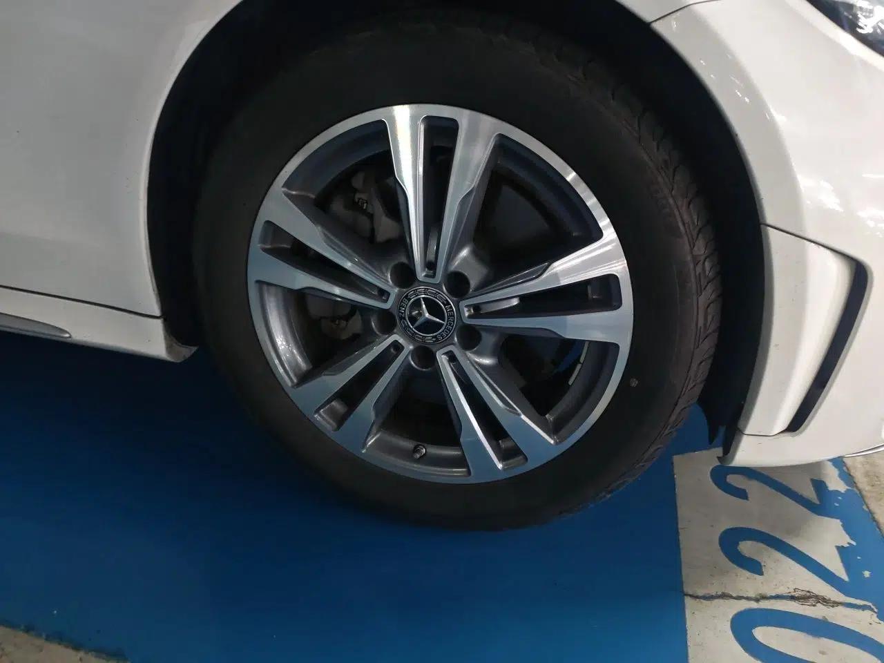 Mercedes-Benz C-Class 2020 C 200 L Fashion Edition Sport Version — миниатюра 8