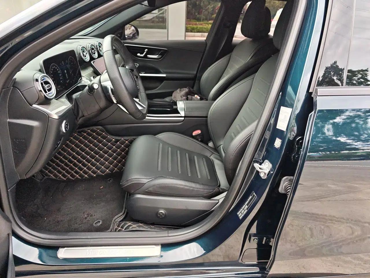 Mercedes-Benz C-Class 2022 Revised C 260 L Starry Night Sport Edition — миниатюра 15