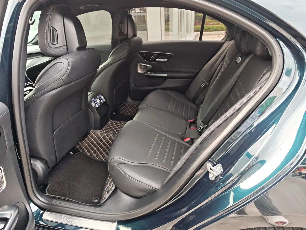 Mercedes-Benz C-Class 2022 Revised C 260 L Starry Night Sport Edition — миниатюра 17