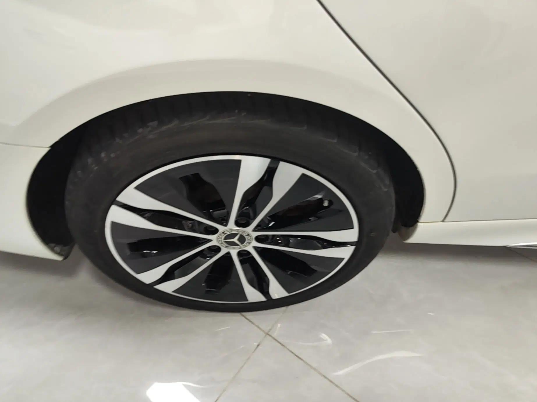 Mercedes-Benz C-Class New Energy 2023 C 350 eL — миниатюра 11