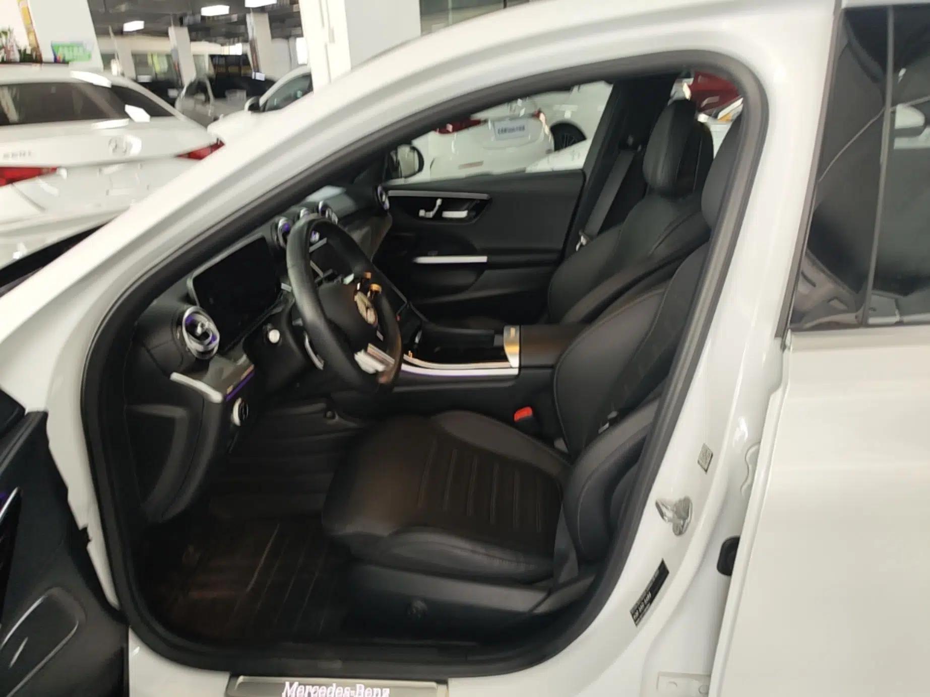 Mercedes-Benz C-Class New Energy 2023 C 350 eL — миниатюра 17