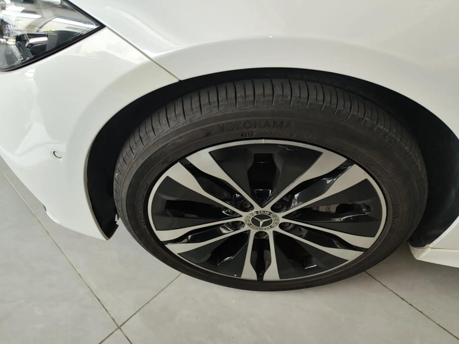 Mercedes-Benz C-Class New Energy 2023 C 350 eL — миниатюра 10