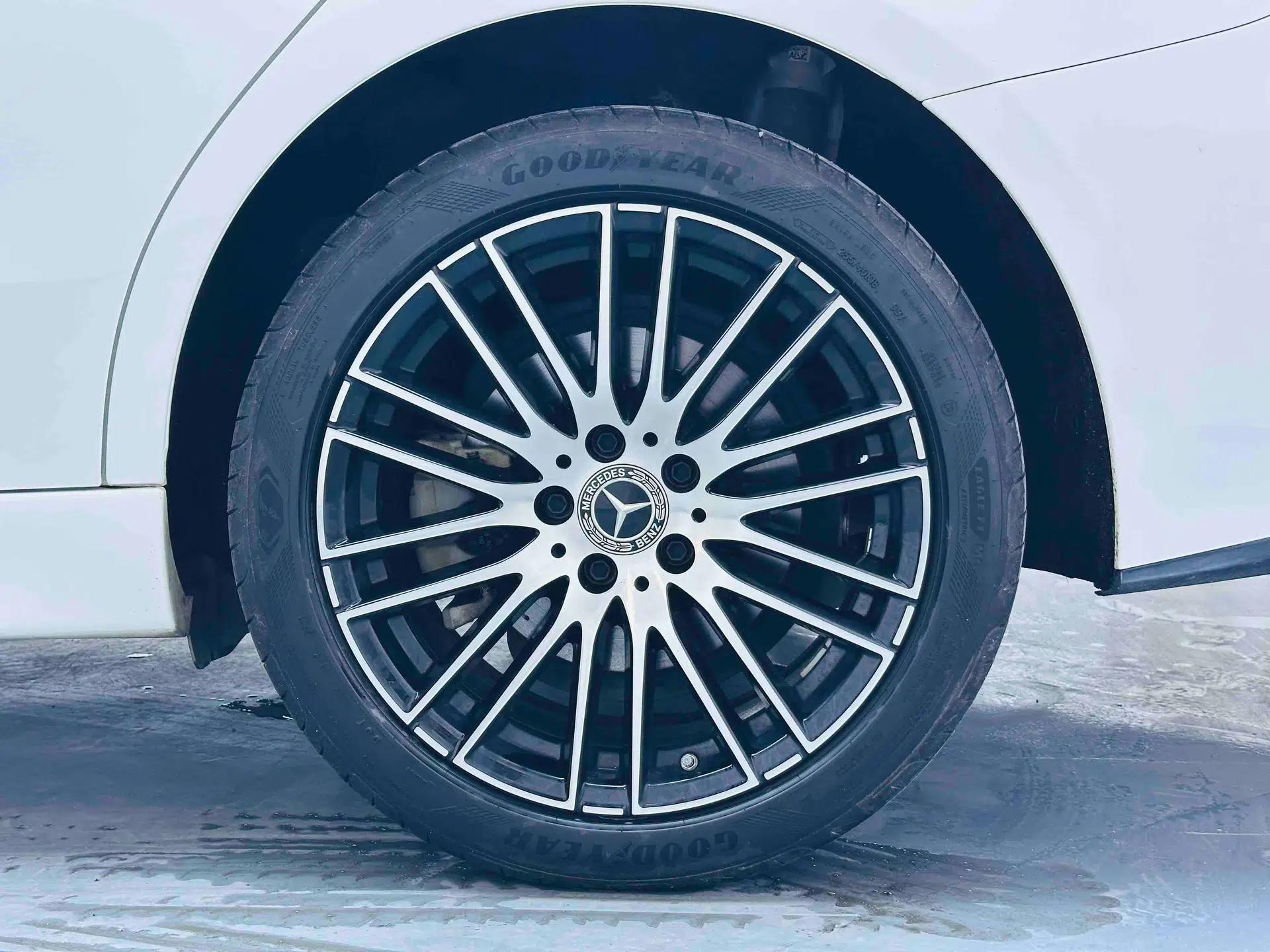 Mercedes-Benz C-Class 2024 C 200 L Sport Edition — миниатюра 10