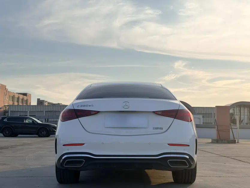Mercedes-Benz C-Class New Energy 2023 C 350 eL — миниатюра 16