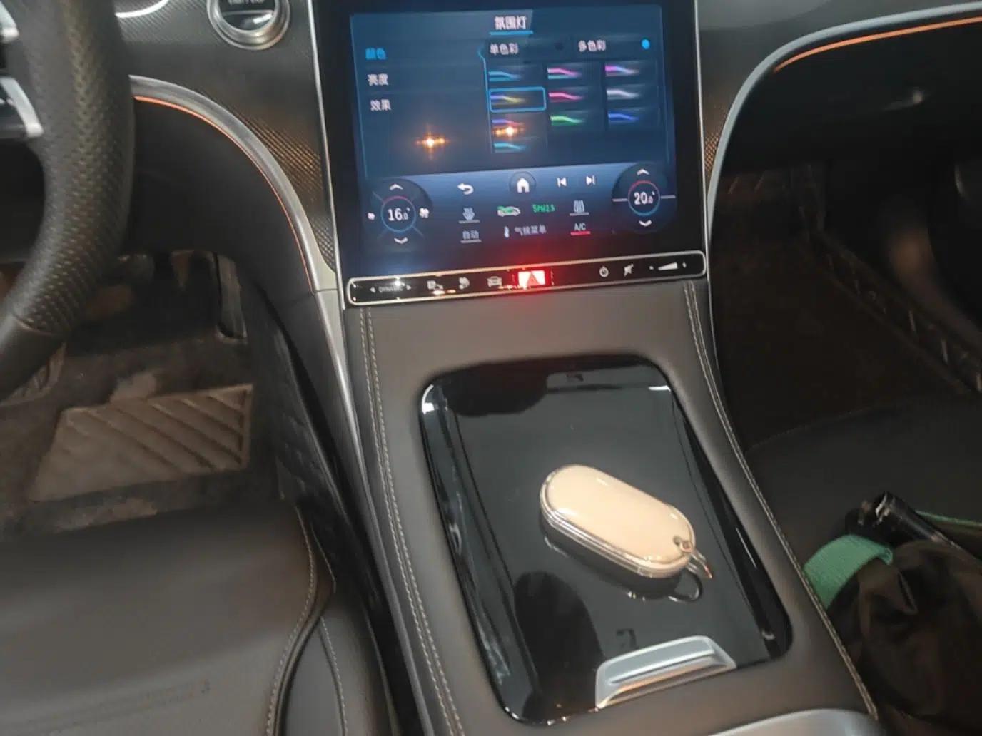Mercedes-Benz C-Class New Energy 2023 C 350 eL — миниатюра 21