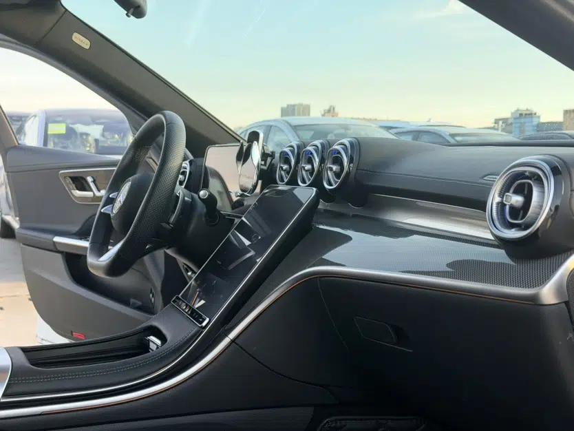Mercedes-Benz C-Class New Energy 2023 C 350 eL — миниатюра 32