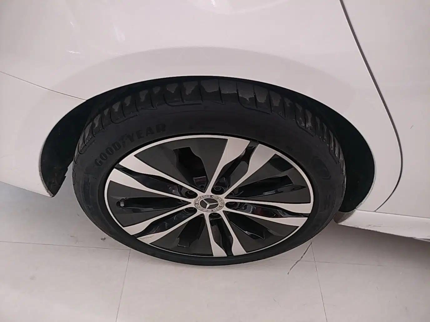 Mercedes-Benz C-Class New Energy 2023 Facelift C 350 eL — миниатюра 11