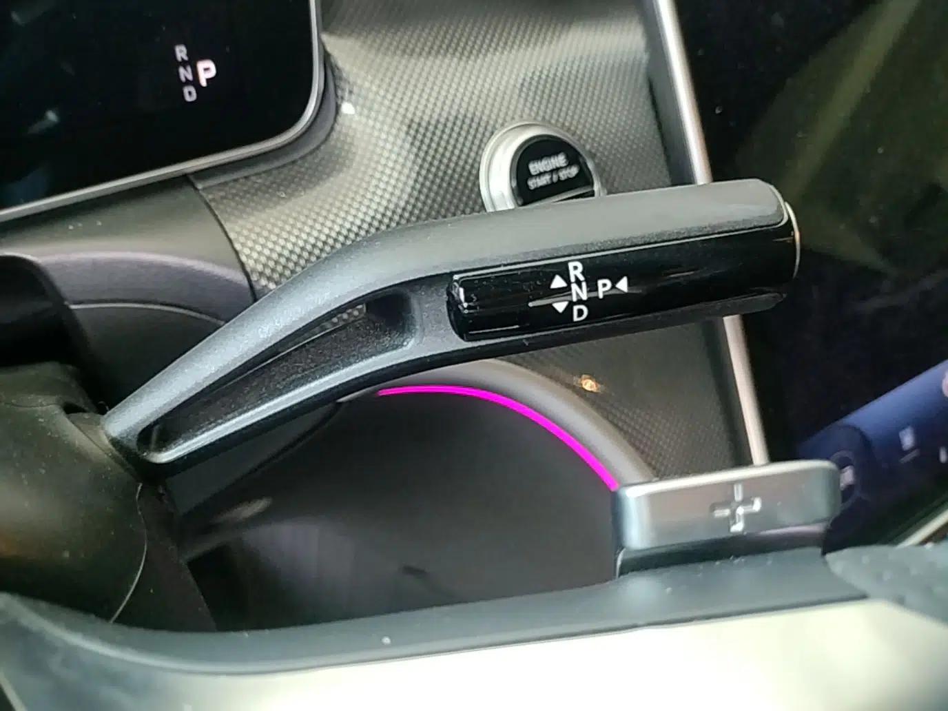 Mercedes-Benz C-Class New Energy 2023 Facelift C 350 eL — миниатюра 21