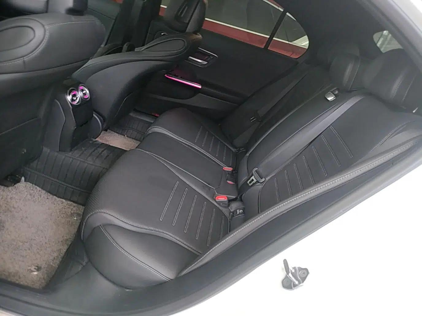 Mercedes-Benz C-Class New Energy 2023 Facelift C 350 eL — миниатюра 25