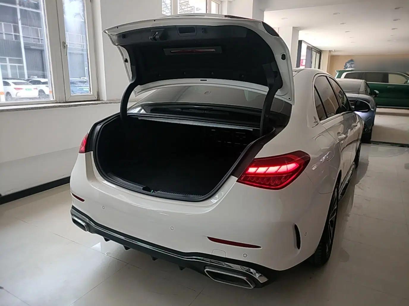 Mercedes-Benz C-Class New Energy 2023 Facelift C 350 eL — миниатюра 27
