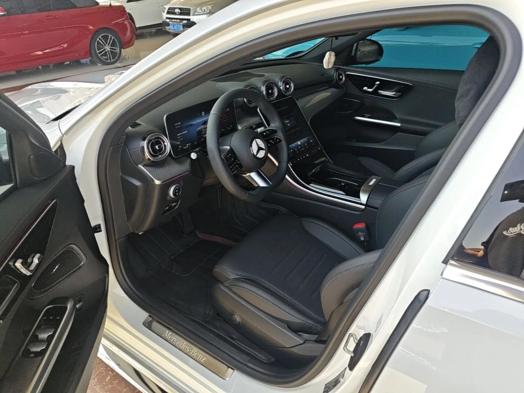 Mercedes-Benz C-Class New Energy 2024 Revised Version C 350 eL — миниатюра 17