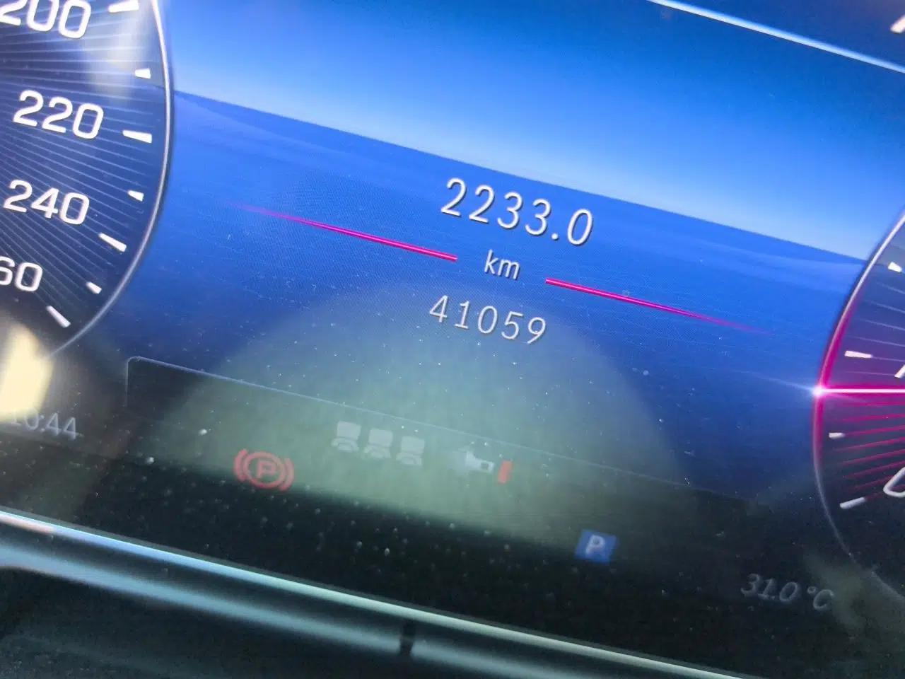 Mercedes-Benz C-Class 2022 Restyled C 260 L Sport Edition — миниатюра 12
