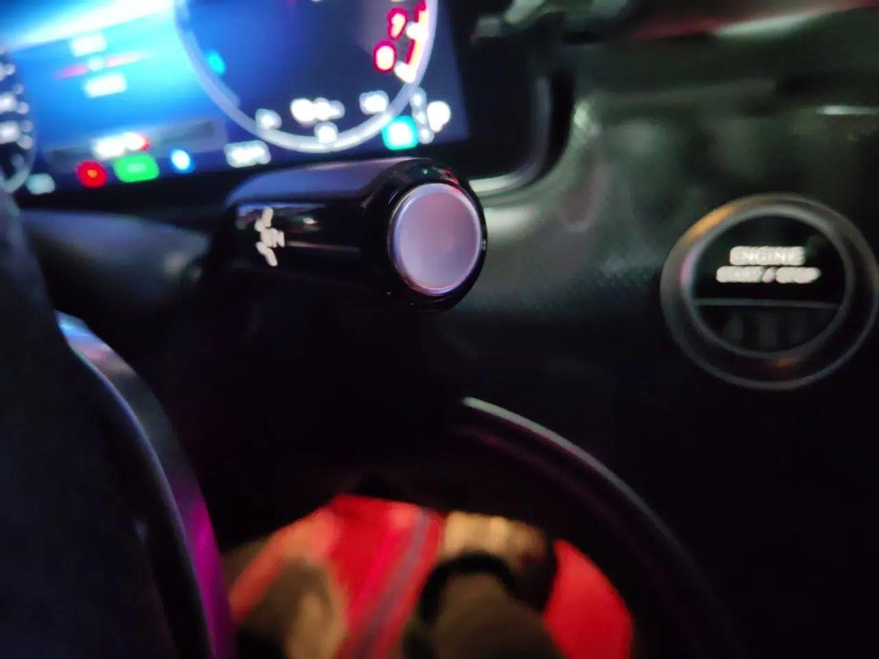 Mercedes-Benz C-Class New Energy 2023 C 350 eL — миниатюра 14