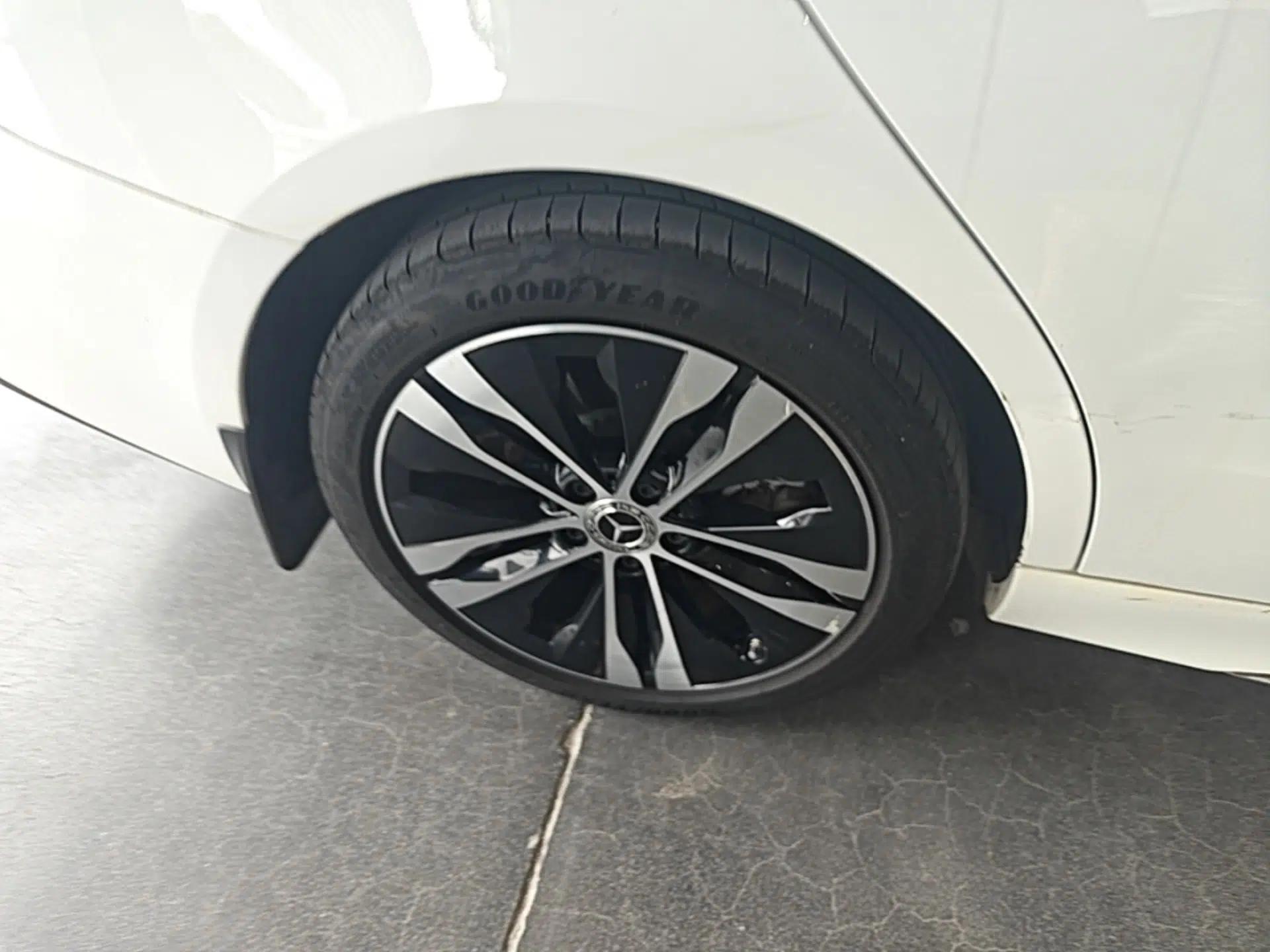 Mercedes-Benz C-Class New Energy 2025 C 350 eL — миниатюра 11