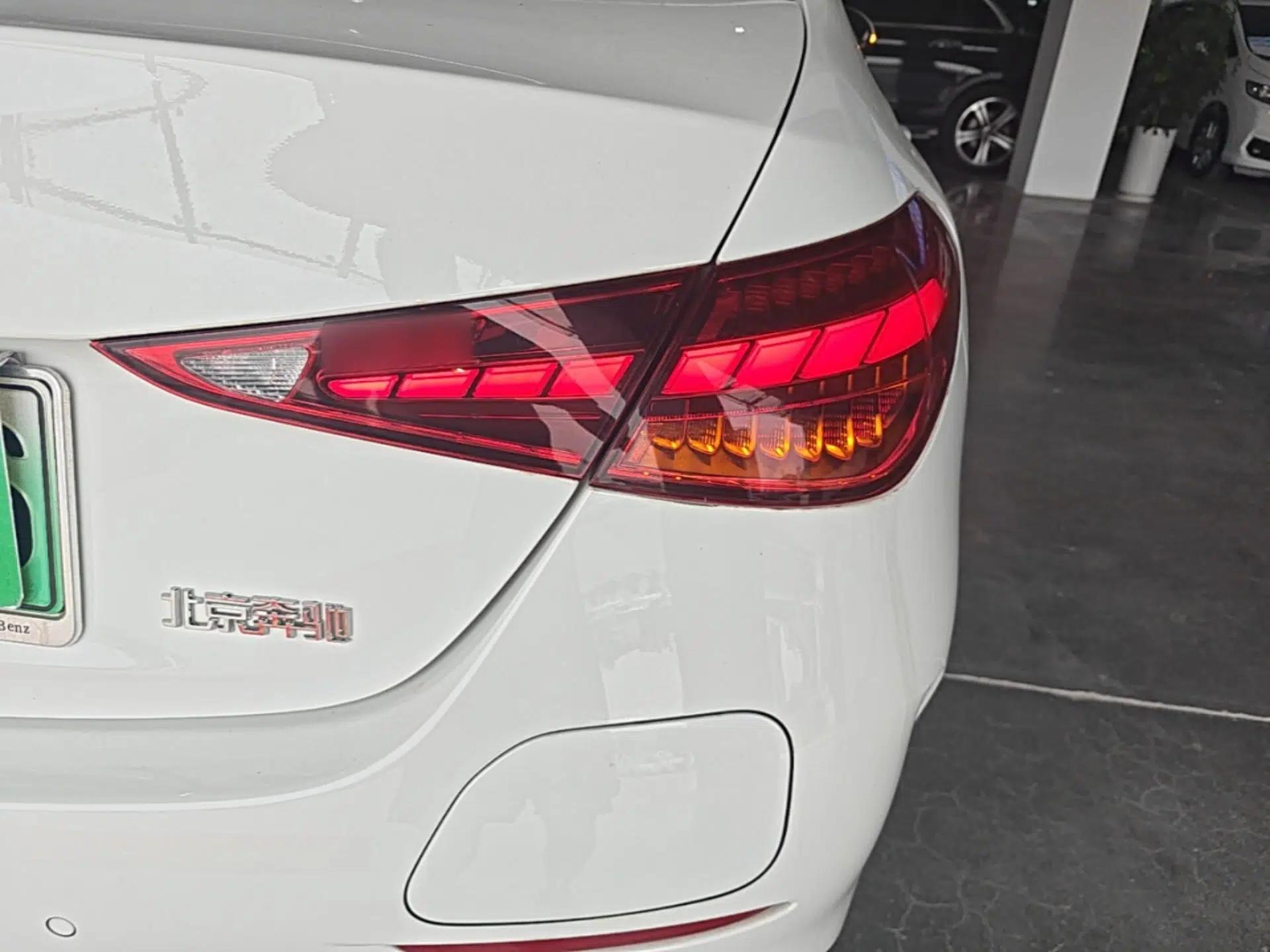 Mercedes-Benz C-Class New Energy 2025 C 350 eL — миниатюра 9