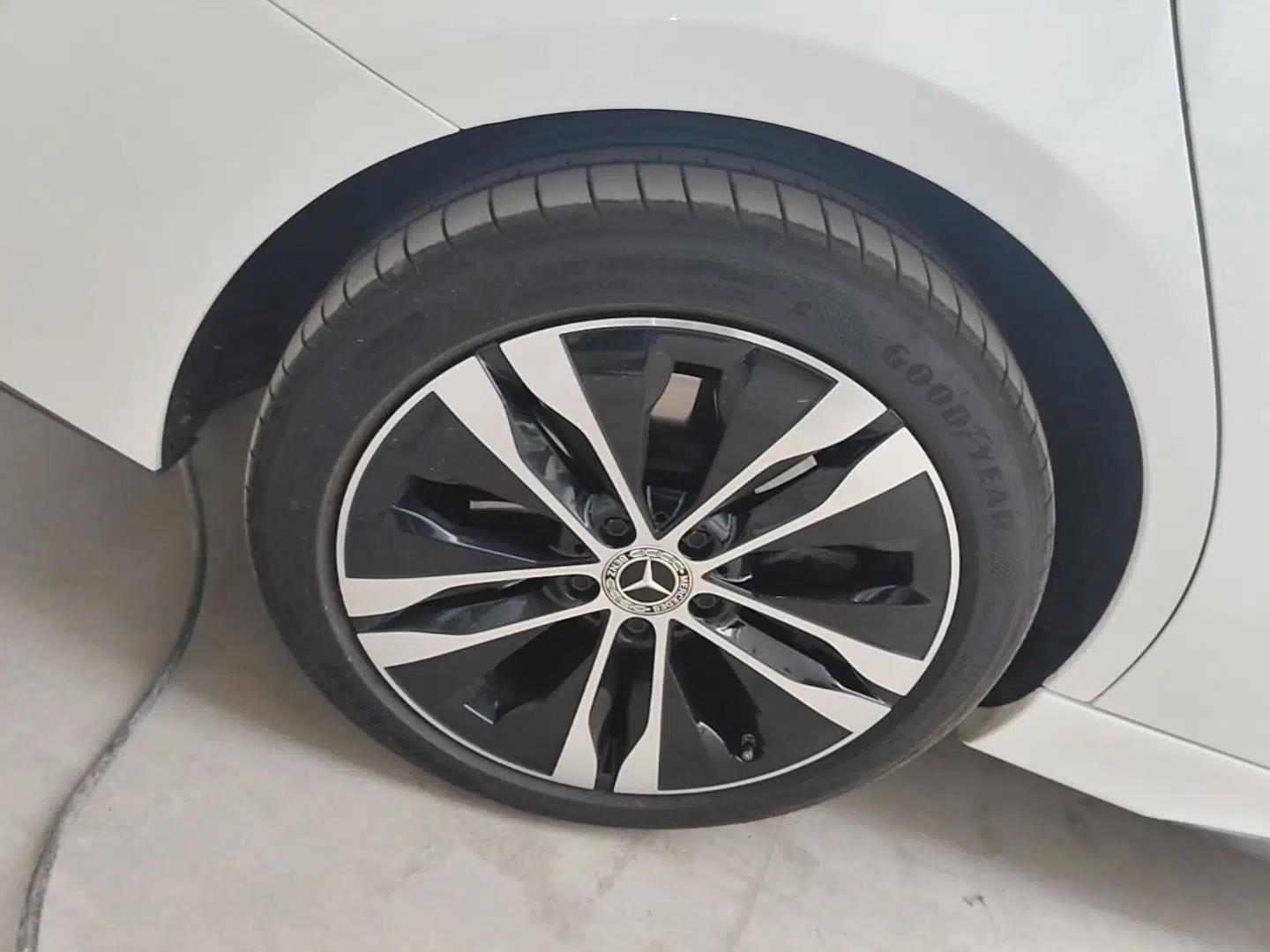 Mercedes-Benz C-Class New Energy 2024 C 350 eL — миниатюра 11