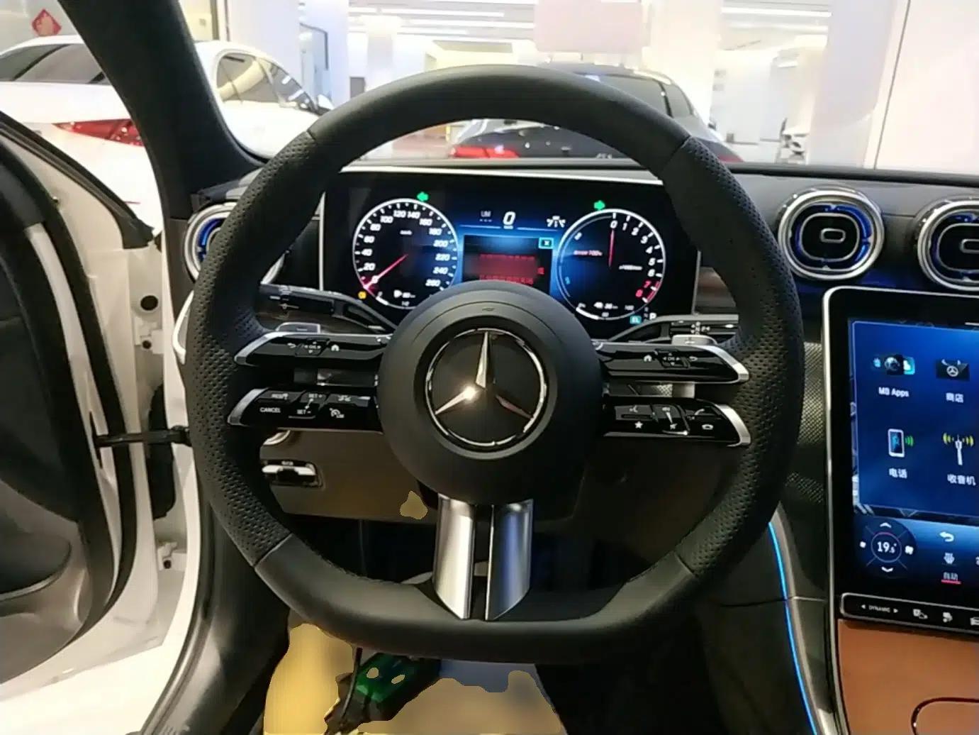 Mercedes-Benz C-Class New Energy 2024 Revised Version C 350 eL — миниатюра 13