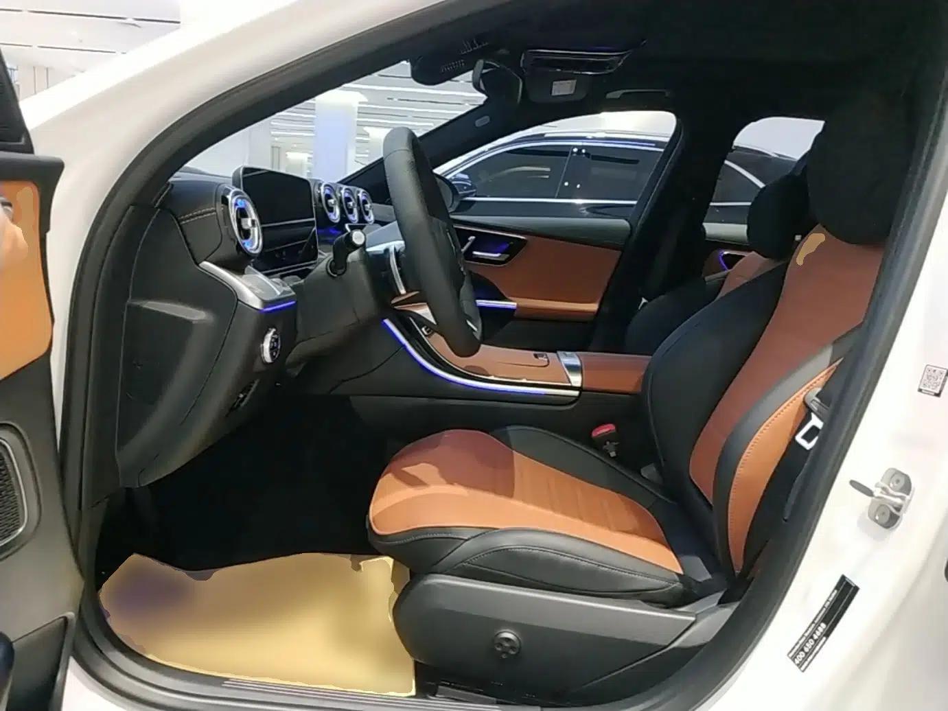 Mercedes-Benz C-Class New Energy 2024 Revised Version C 350 eL — миниатюра 17