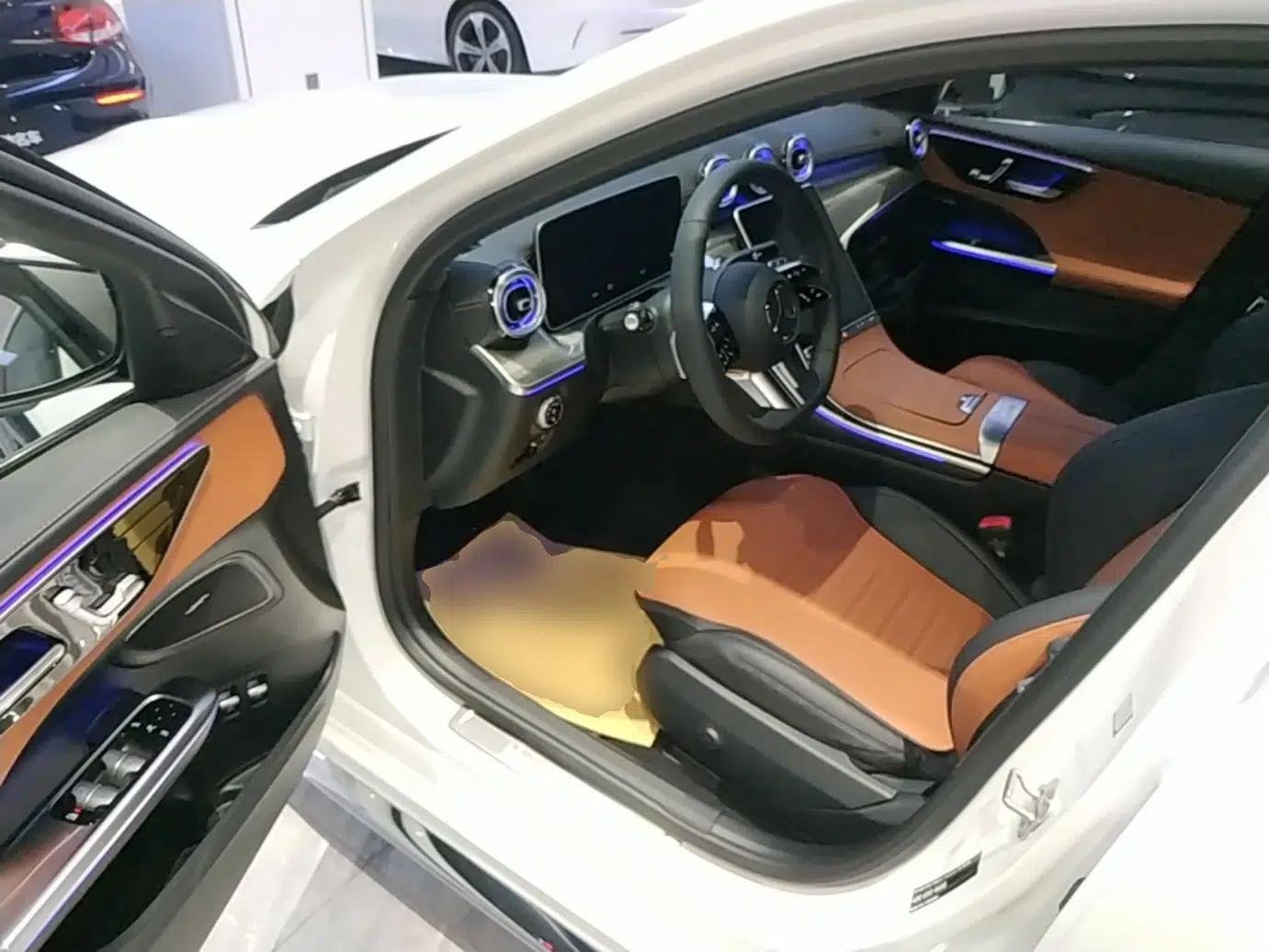 Mercedes-Benz C-Class New Energy 2024 Revised Version C 350 eL — миниатюра 18