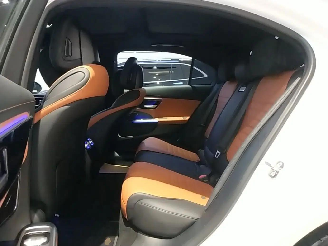 Mercedes-Benz C-Class New Energy 2024 Revised Version C 350 eL — миниатюра 20