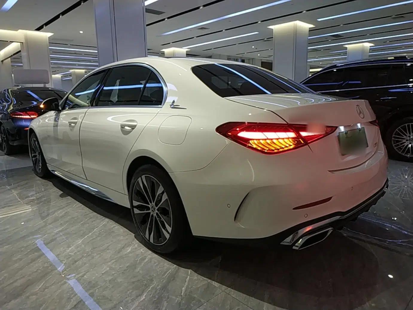 Mercedes-Benz C-Class New Energy 2024 Revised Version C 350 eL — миниатюра 4