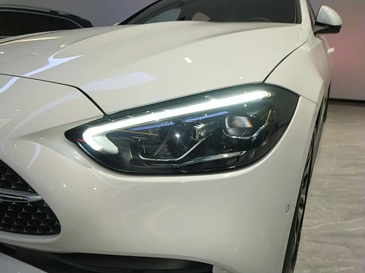 Mercedes-Benz C-Class New Energy 2024 Revised Version C 350 eL — миниатюра 8