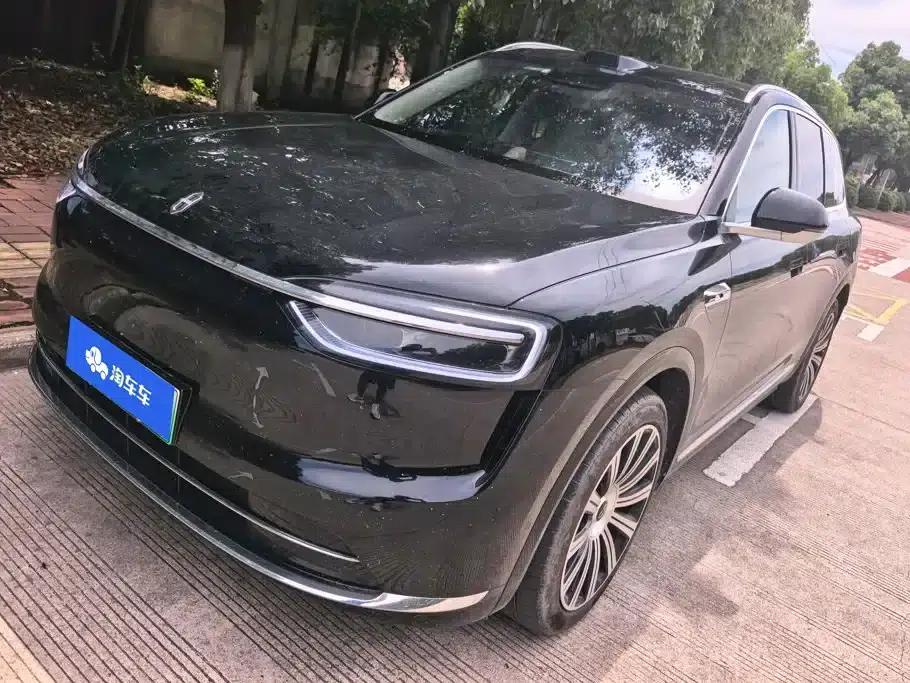 Wenjie M7 2026 Extended Range Ultra 4WD 6-Seater (192-line LiDAR) — миниатюра 1
