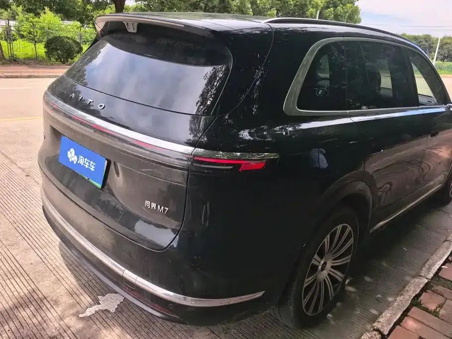 Wenjie M7 2026 Extended Range Ultra 4WD 6-Seater (192-line LiDAR) — миниатюра 3