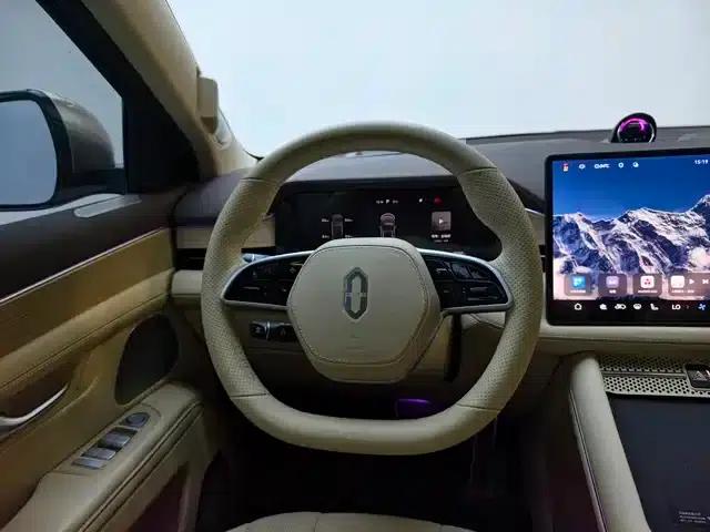 Wenjie M7 2024 1.5T Intelligent Driving 4WD Pro Edition 5-seater — миниатюра 18