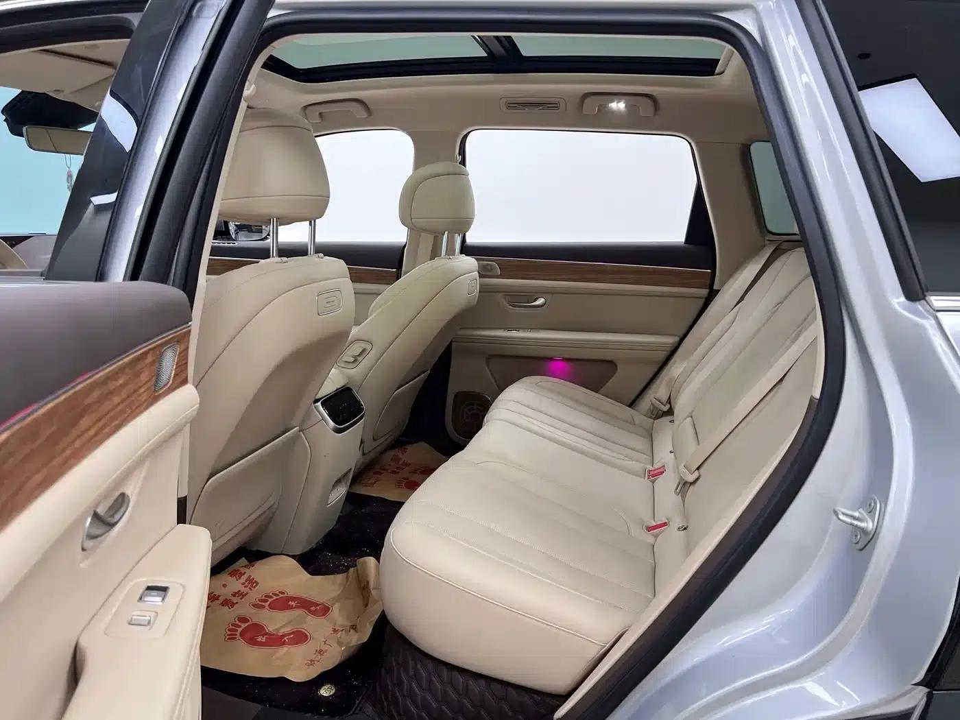 Wenjie M7 2024 1.5T Intelligent Driving 4WD Max Edition 5-seater — миниатюра 16