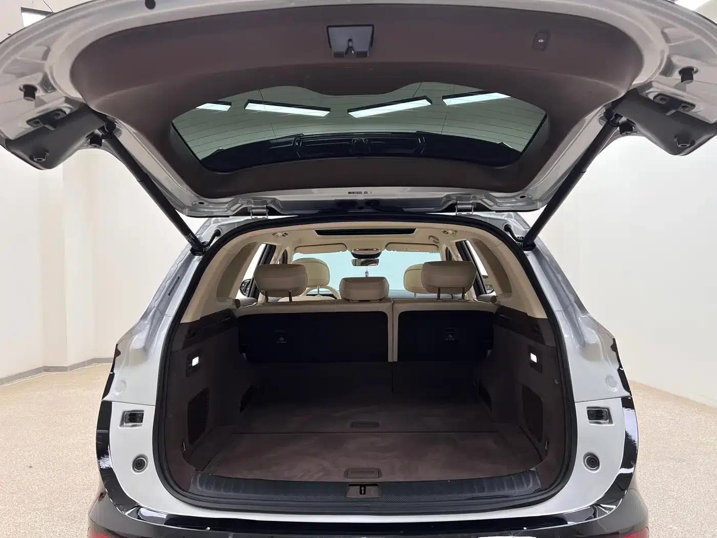 Wenjie M7 2024 1.5T Intelligent Driving 4WD Max Edition 5-seater — миниатюра 33