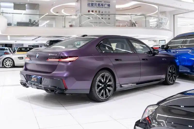 BMW 7 Series PHEV 2023 M760Le xDrive — миниатюра 6